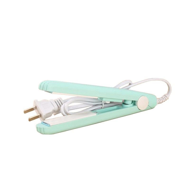 Brilli Curl 2.O Mini - Mini Prancha Alisadora Portátil - Bivolt (110v/220v)